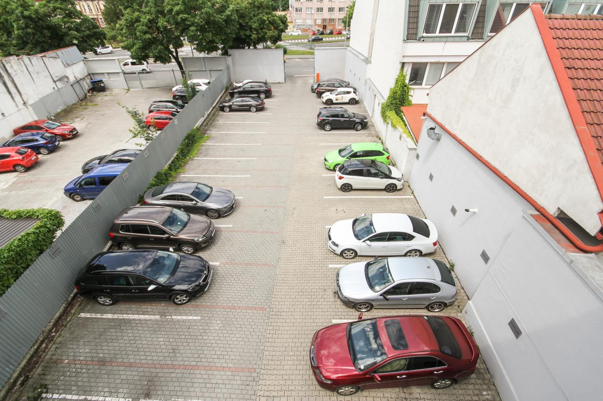 Apartman Vita Lite Trencin Exterior foto